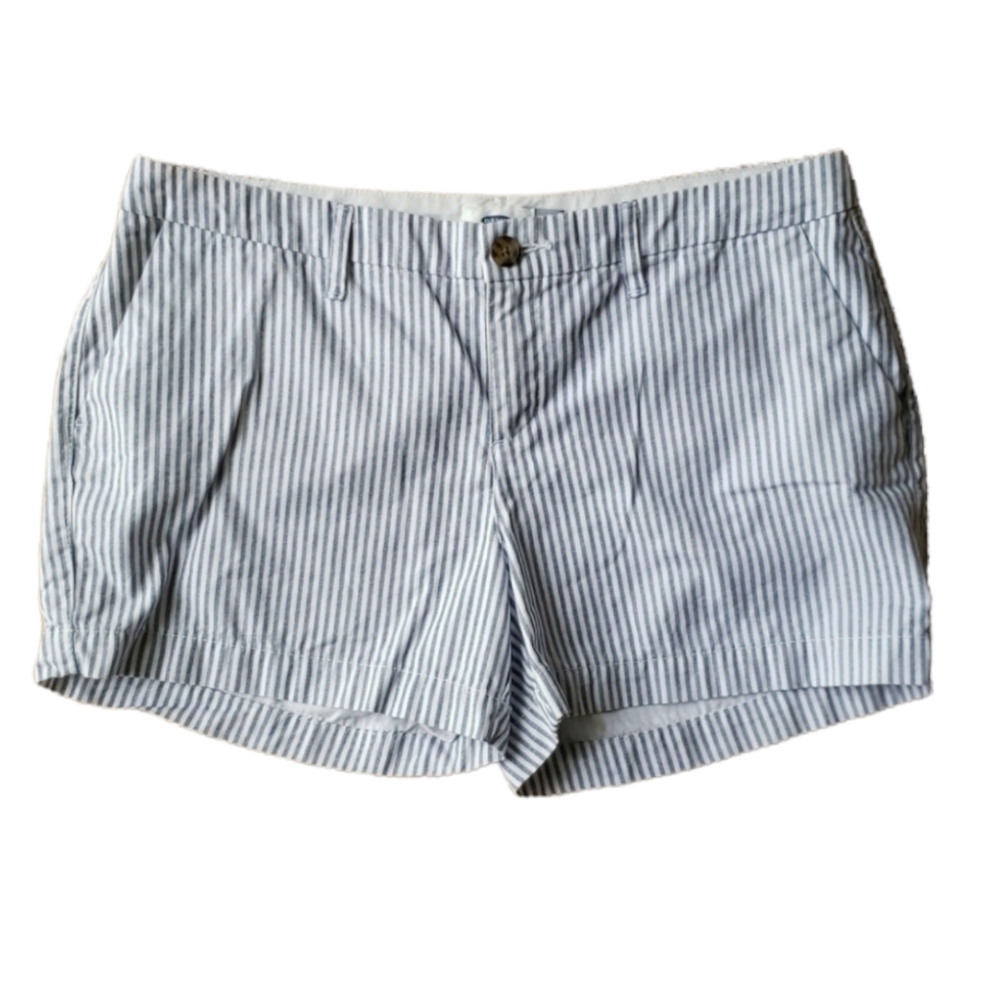 Old Navy Shorts Size 6 Old Navy Size 6 striped shorts